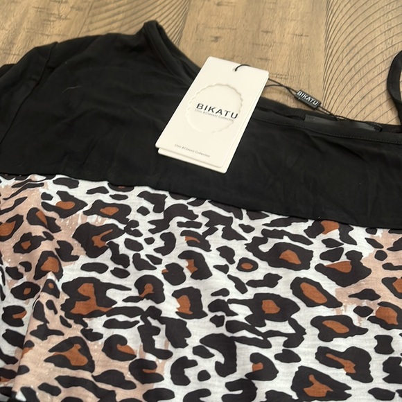 90 Bikatu animal print NWT size medium dress - Picture 4 of 6